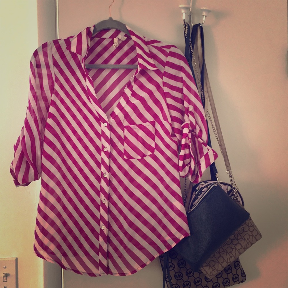 Cute magenta button up blouse quarter sleeve